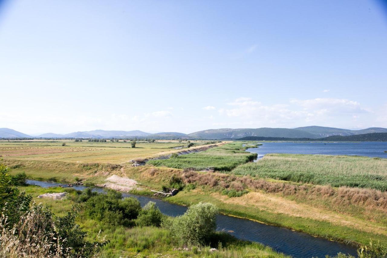 Вилла Kamena Kuca Hutovo Blato Чаплина Экстерьер фото